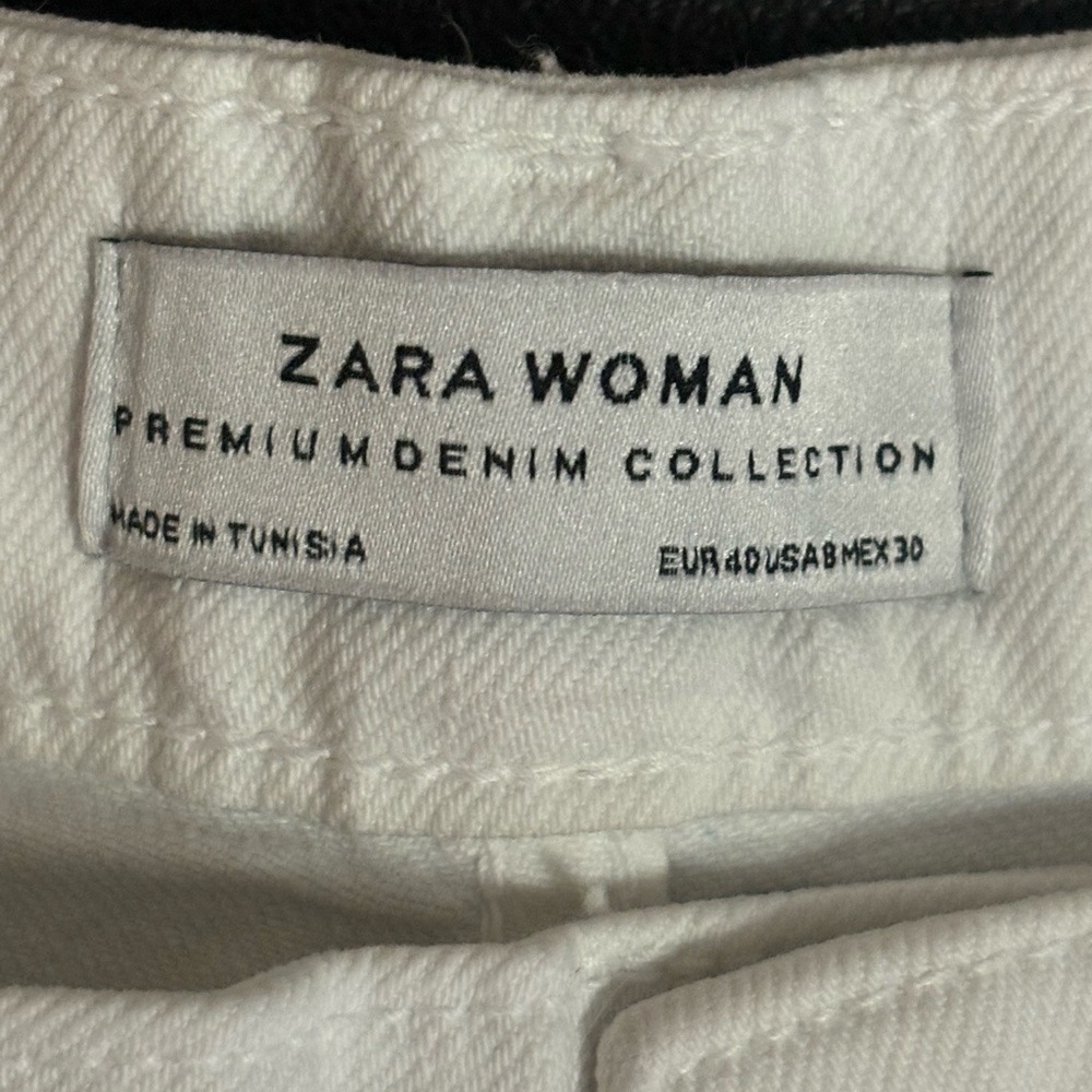 Zara woman Denim Embroidered High Waist New
Boyfriend Cut Jeans Size: US… - Picture 6 of 12